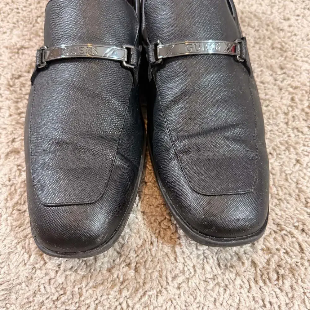 Guess Mens Dress Loafers Black Slip On Metal Logo Square Toe Shoes 11‎ EUC